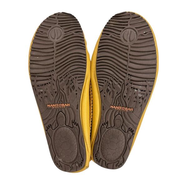 Manitobah Mukluks Harvester Moccasin Nubuck Booties Fringe Womens Size 8 - Picture 6 of 10